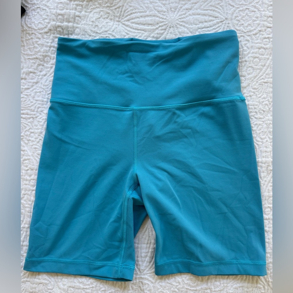 Athleta Elation Ultra High Rise 7 inch Shorts XS